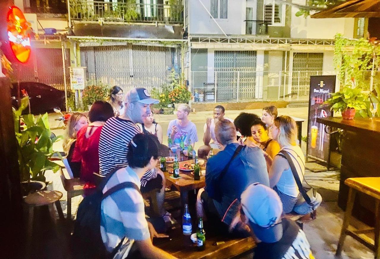 Dom Hostel And Bar Хой Ан Екстериор снимка