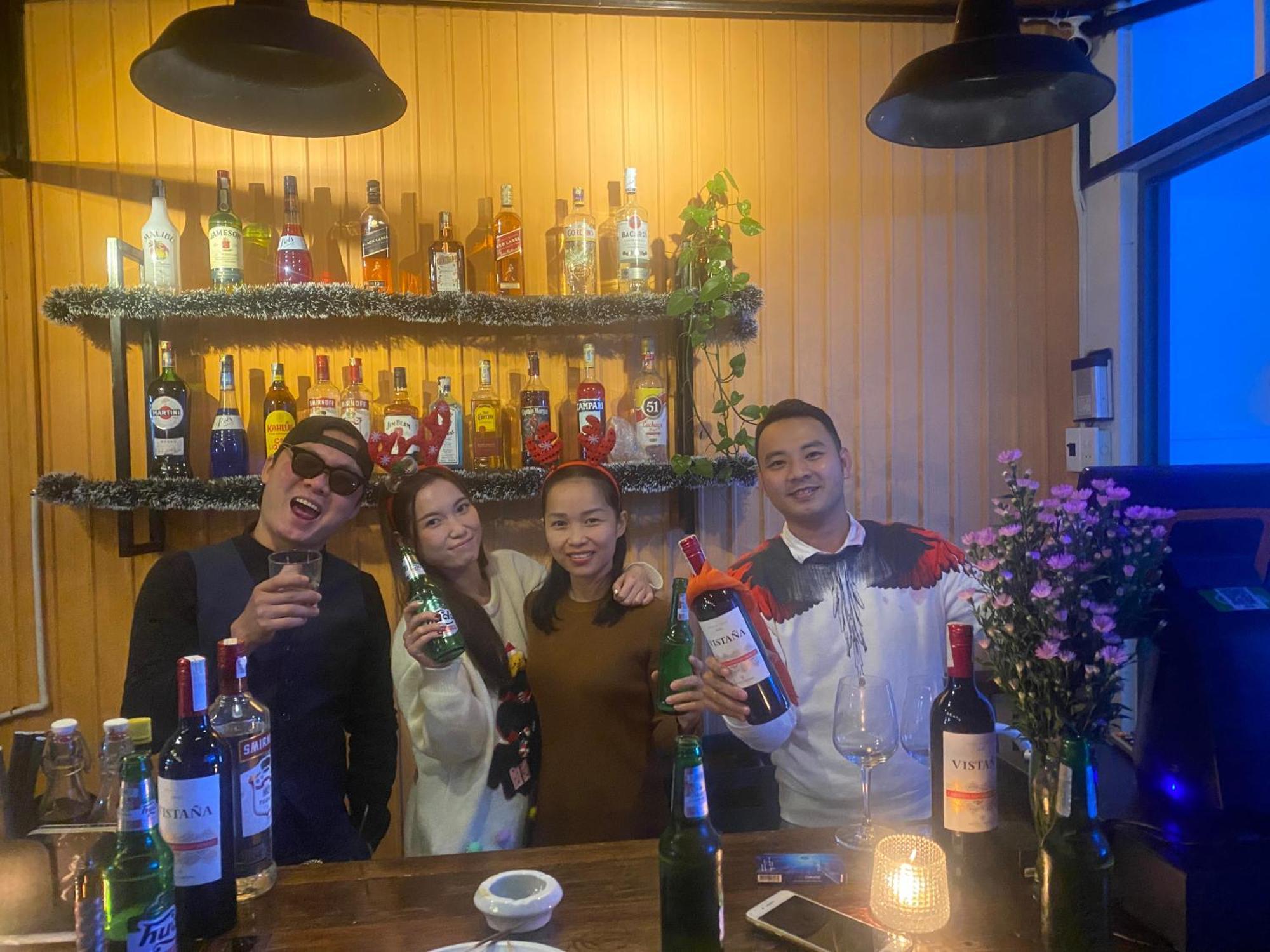 Dom Hostel And Bar Хой Ан Екстериор снимка