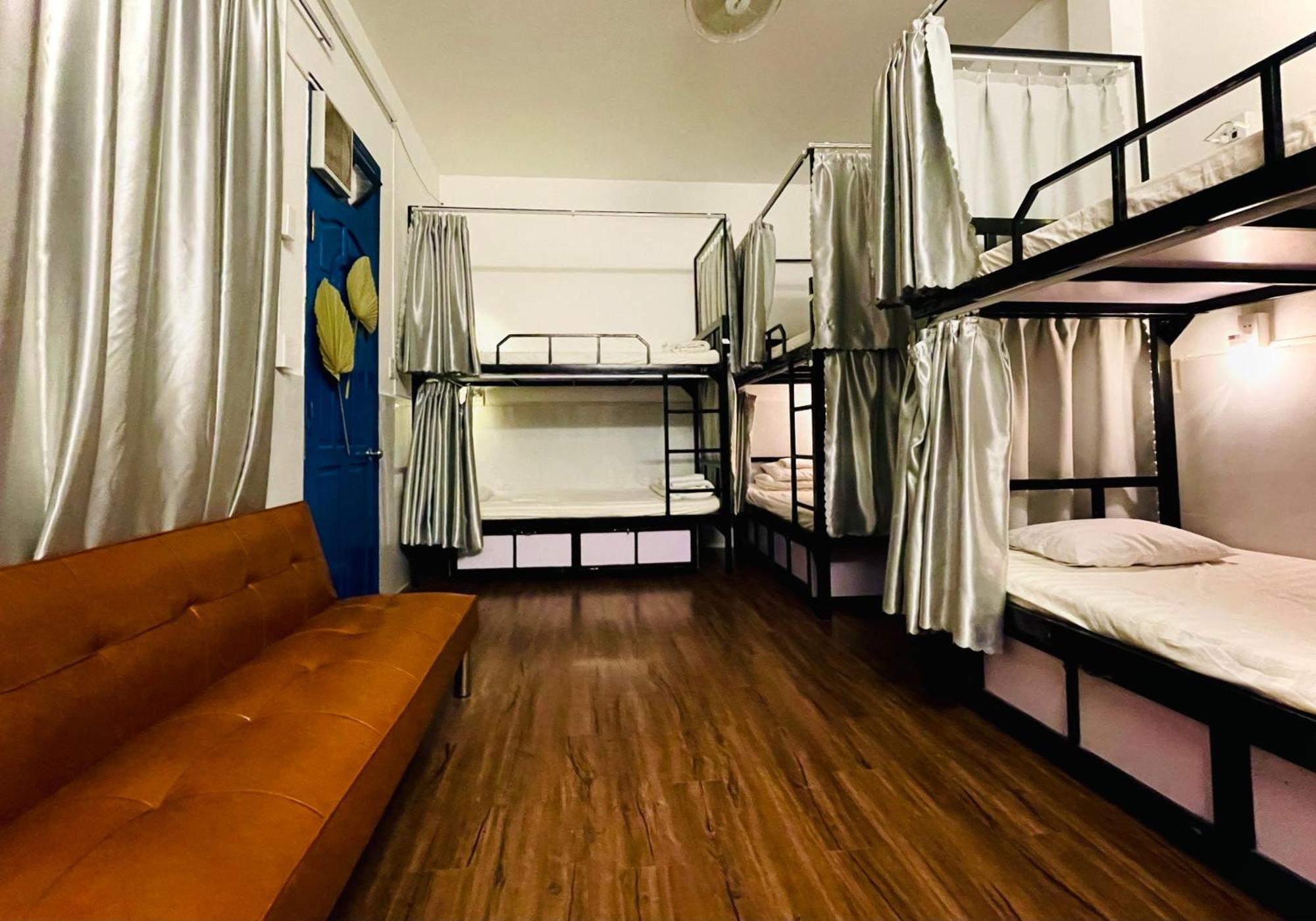 Dom Hostel And Bar Хой Ан Екстериор снимка