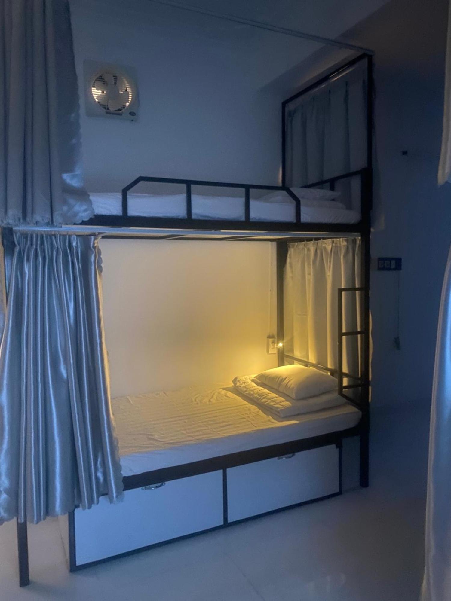 Dom Hostel And Bar Хой Ан Екстериор снимка
